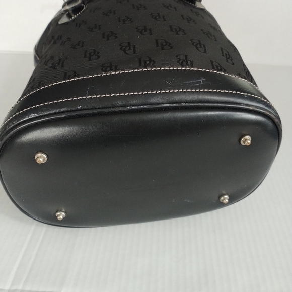Dooney and Bourke Vintage Cabriolet Bucket Bag Black - Picture 6 of 14